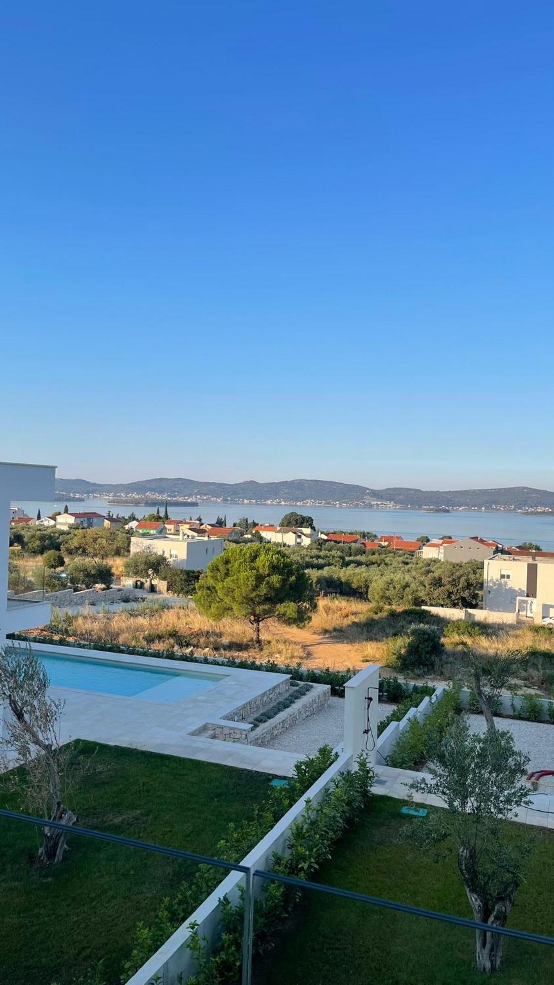 Dvj Apartments Biograd Na Moru Bagian luar foto