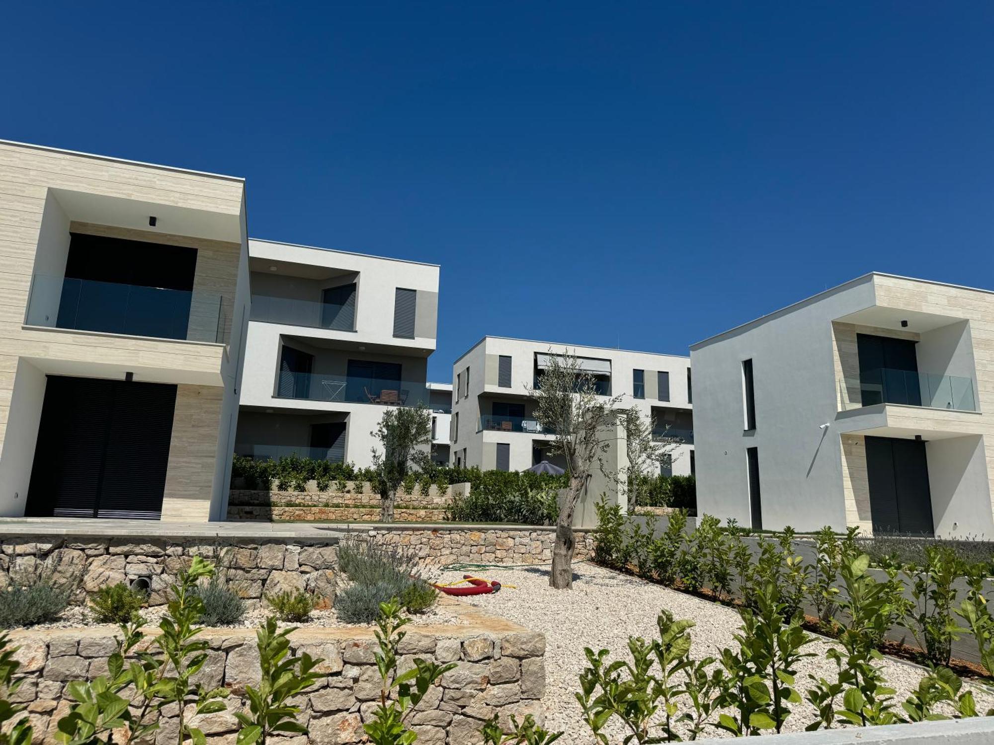 Dvj Apartments Biograd Na Moru Bagian luar foto